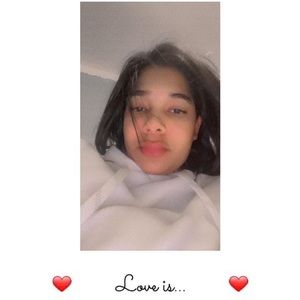 Meet your Posher, Johany